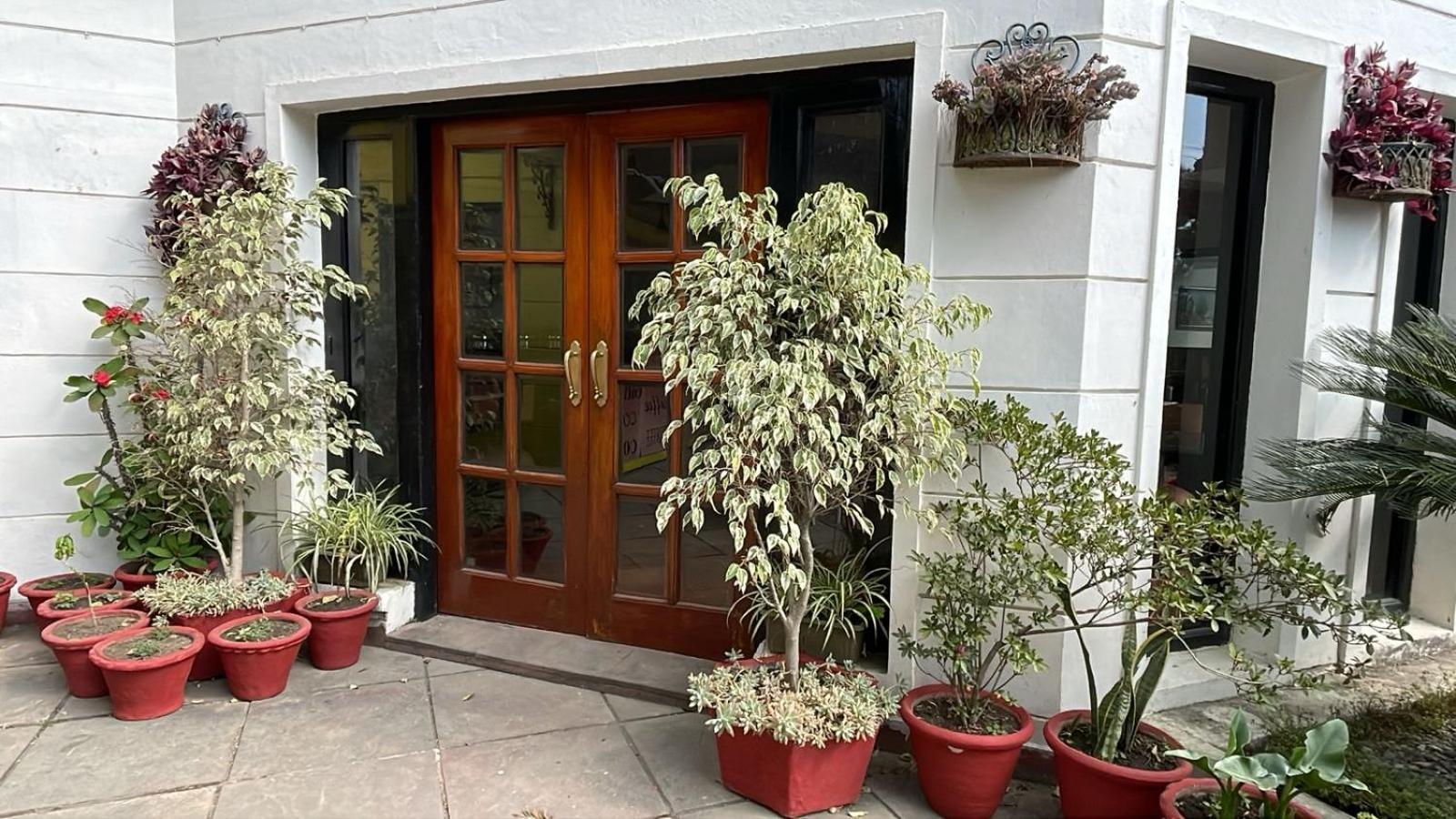 8Fold-Pinecrest By Larisa, Bhimtal Hotel Kültér fotó