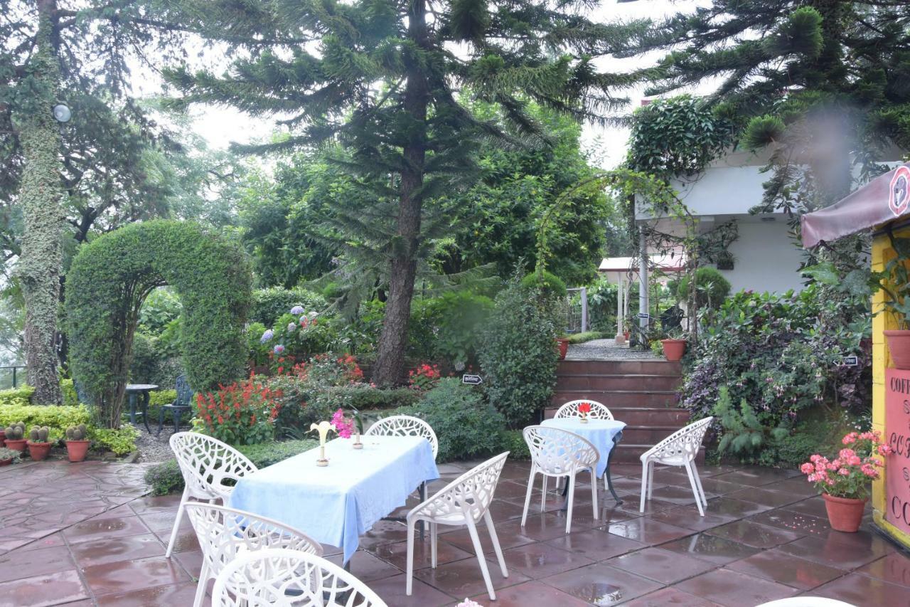 8Fold-Pinecrest By Larisa, Bhimtal Hotel Kültér fotó