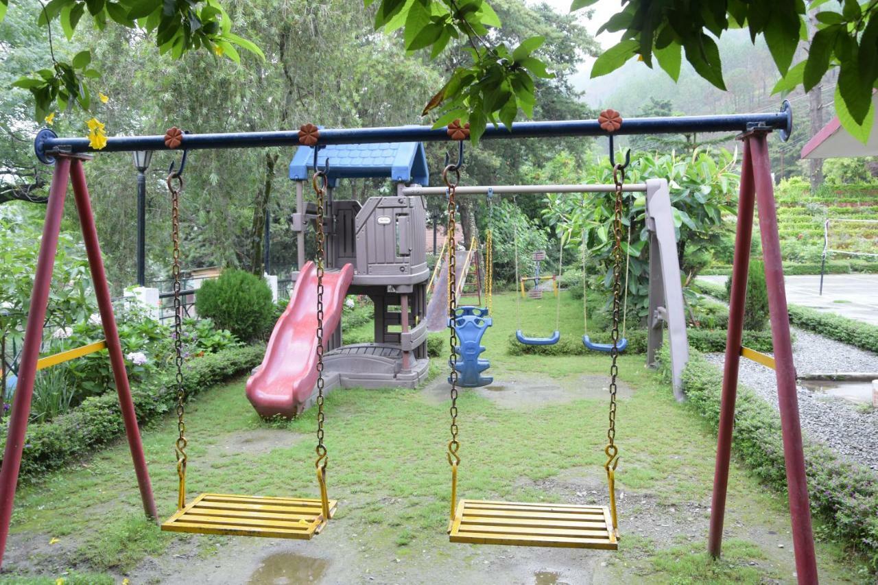 8Fold-Pinecrest By Larisa, Bhimtal Hotel Kültér fotó
